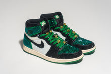 Load image into Gallery viewer, EMERALD GREEN'Z

